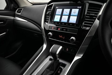 https://dvg-vehicle-assets.s3.amazonaws.com/U19941/c3rtkhdb1c4oar0ceirhjzm4w.jpg