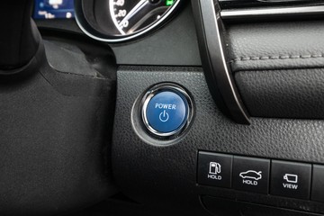 https://dvg-vehicle-assets.s3.amazonaws.com/U19944/6wtlb1zsrbu876qr9tcqxqhmc.jpg