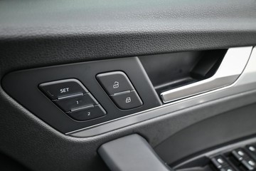 https://dvg-vehicle-assets.s3.amazonaws.com/U19948/6tus9sm501zp2tiuio7k5dlxw.jpg
