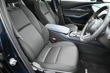 https://dvg-vehicle-assets.s3.amazonaws.com/U19951/8kaa8vddcbjx0hxq2ygjxt9p2.jpg