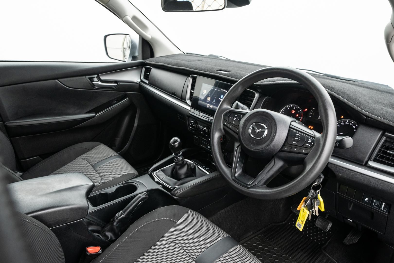 Mazda Bt-50 image 4