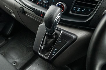 https://dvg-vehicle-assets.s3.amazonaws.com/U19961/eaedueuah823qs6j75qscxh2q.jpg