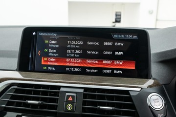 https://dvg-vehicle-assets.s3.amazonaws.com/U19963/7r0kuxnidf18a2h5zmd7nr94h.jpg