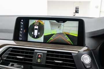https://dvg-vehicle-assets.s3.amazonaws.com/U19963/8aq1syj03am4pqzg3kwrpe4t7.jpg
