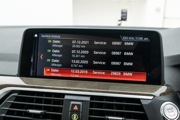 https://dvg-vehicle-assets.s3.amazonaws.com/U19963/9f7pwakulwiri0krvolneo4zg.jpg