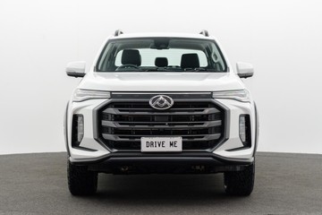 https://dvg-vehicle-assets.s3.amazonaws.com/U19964/2af9mej11c188b5xgc3cxgew9.jpg
