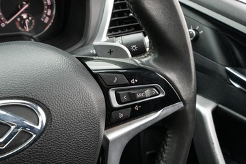 https://dvg-vehicle-assets.s3.amazonaws.com/U19964/f50gyicv6pf94vq2yun7ohrh6.jpg