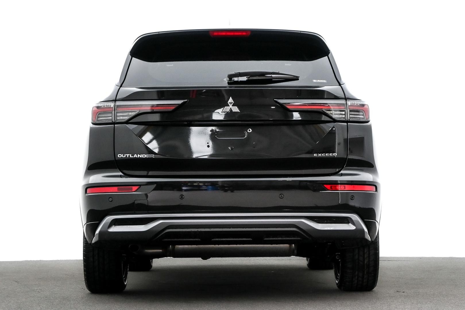 Mitsubishi Outlander image 3