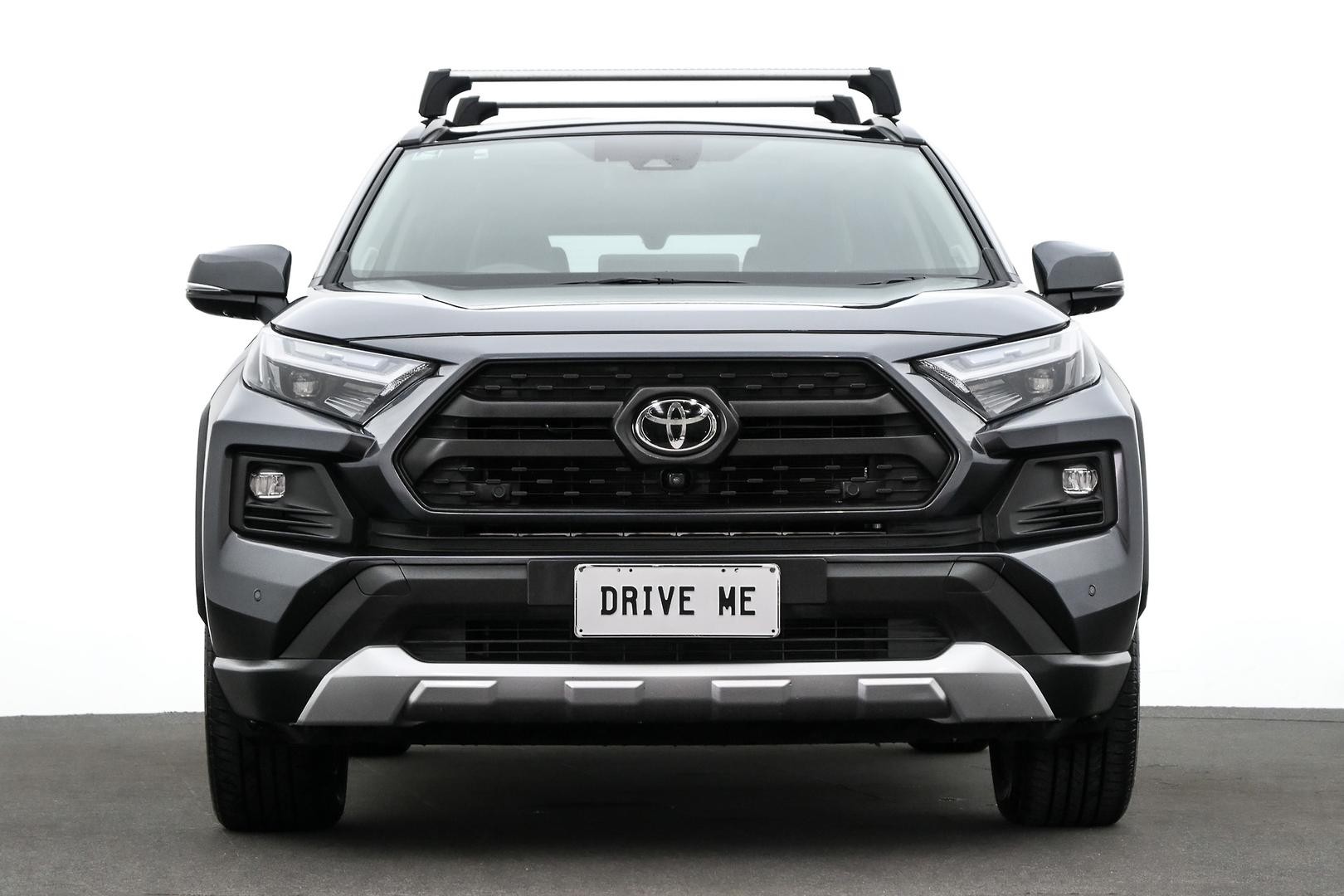 Toyota Rav4 image 3