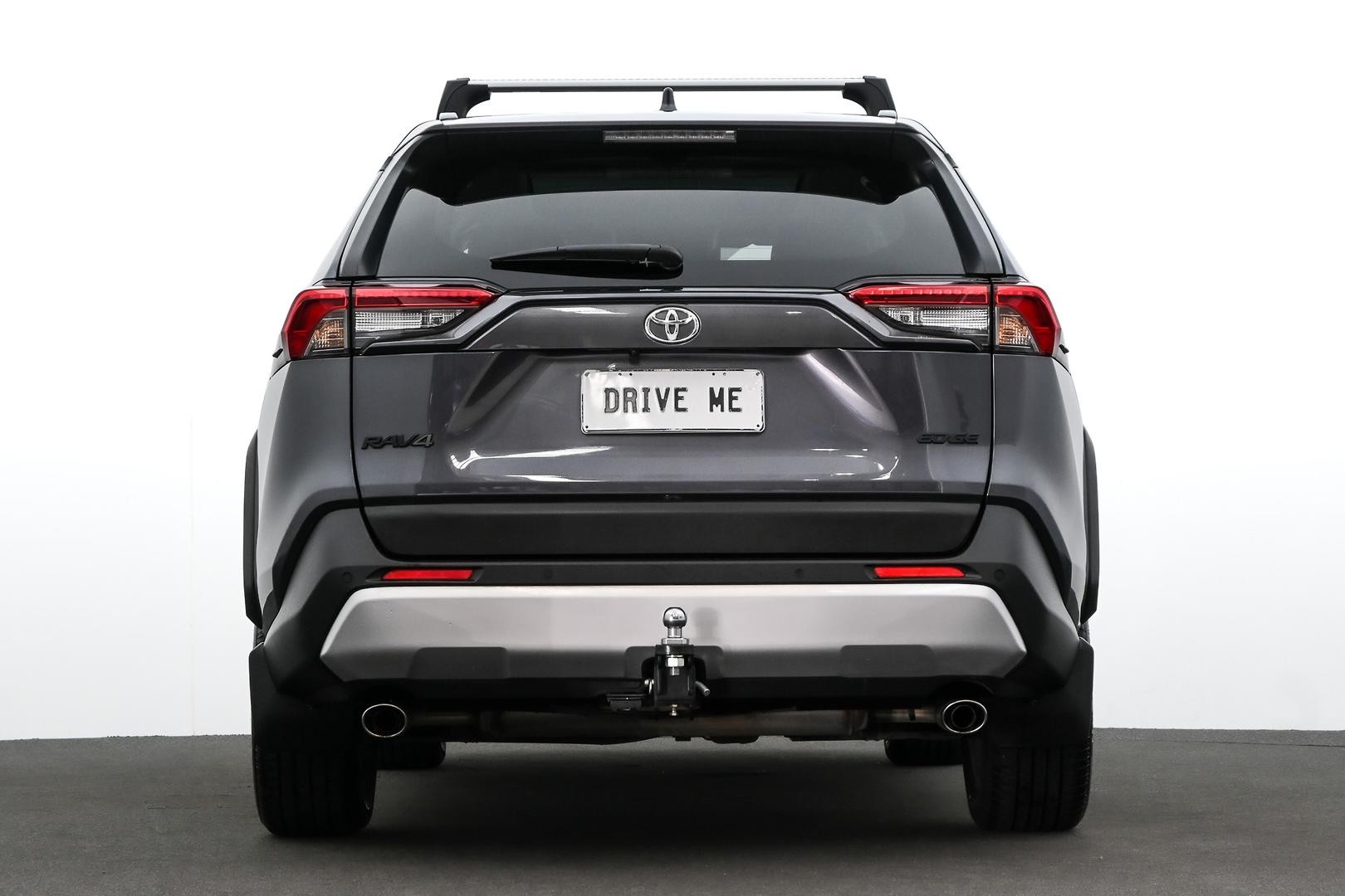Toyota Rav4 image 2