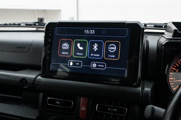 https://dvg-vehicle-assets.s3.amazonaws.com/U19979/d0rscgzsdhigzzjijl6lvpudm.jpg