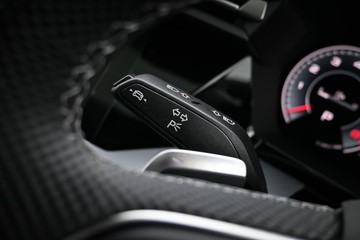 https://dvg-vehicle-assets.s3.amazonaws.com/U19984/dcgv31msrelg6yv1yyj66wbuq.jpg