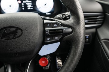 https://dvg-vehicle-assets.s3.amazonaws.com/U19985/dgxl4d2tl40x8k6svwvwflgix.jpg