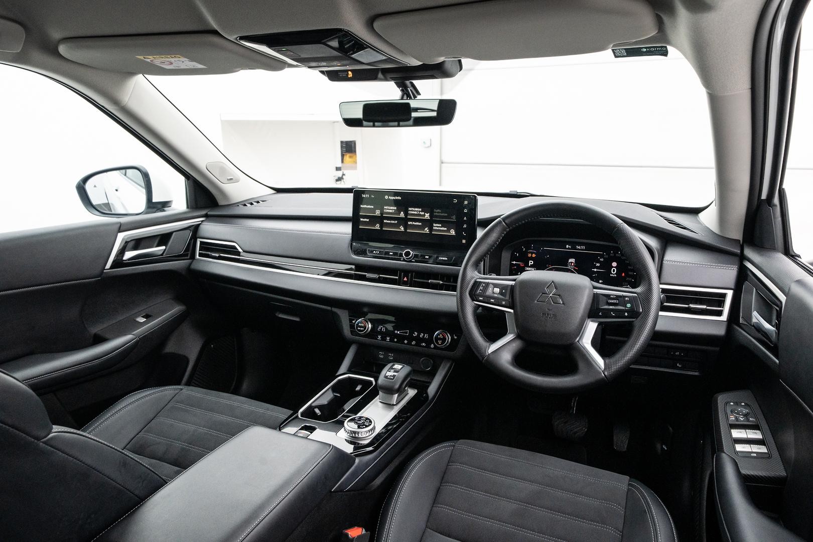 Mitsubishi Outlander image 4