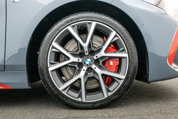 https://dvg-vehicle-assets.s3.amazonaws.com/U19995/1lm8s97qx2gf8dj4rwdutuqho.jpg