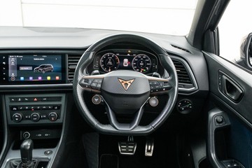 https://dvg-vehicle-assets.s3.amazonaws.com/U19997/2yfe3hgwlpbsaotde5bjb7ux5.jpg