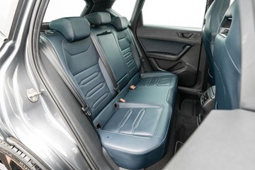 https://dvg-vehicle-assets.s3.amazonaws.com/U19997/8rhiyvdgy2xgryv1t7liww06w.jpg