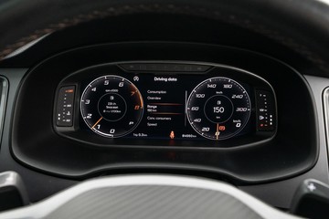 https://dvg-vehicle-assets.s3.amazonaws.com/U19997/anvo8senpi20ru0hw1krvw2l6.jpg