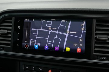 https://dvg-vehicle-assets.s3.amazonaws.com/U19997/d8rjf69oizea4g22y320kmnaq.jpg