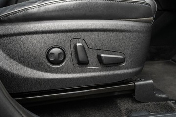 https://dvg-vehicle-assets.s3.amazonaws.com/U19998/3ud0jeg97v4j1bcwv10k4ahxj.jpg