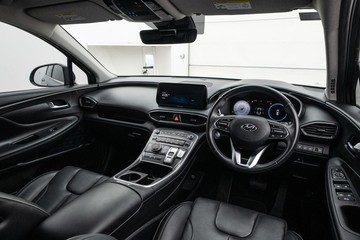 https://dvg-vehicle-assets.s3.amazonaws.com/U19998/69xv7i5902e8rdm4rjimo7eot.jpg