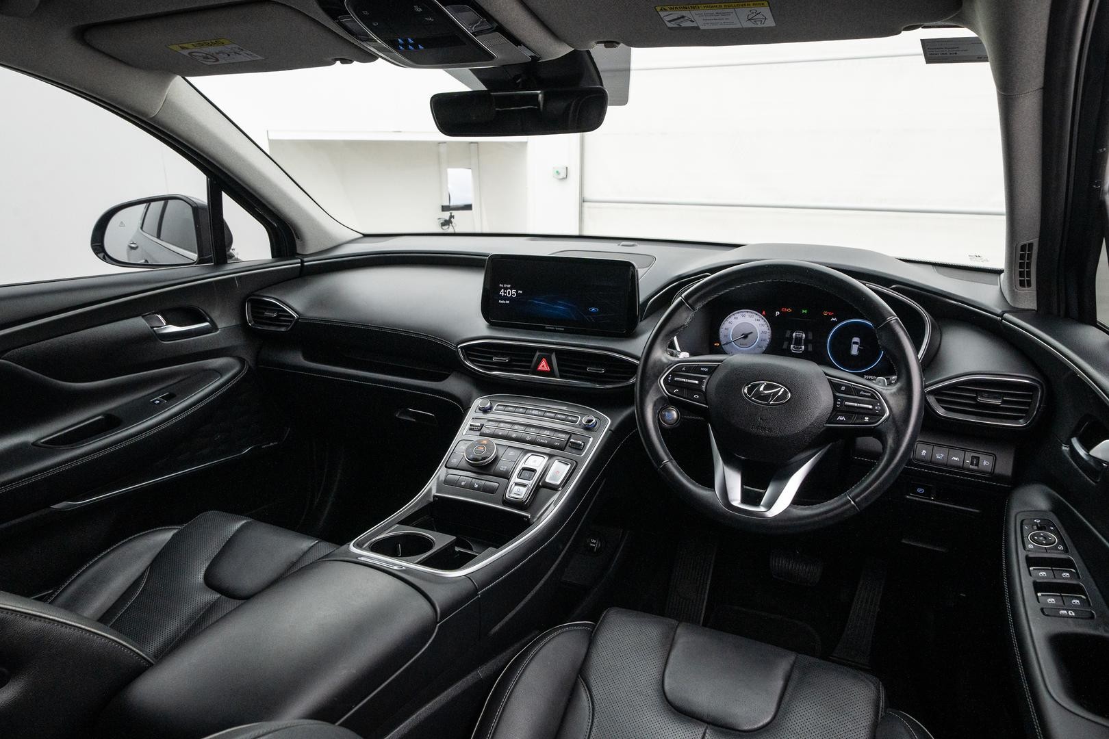 Hyundai Santa Fe image 4