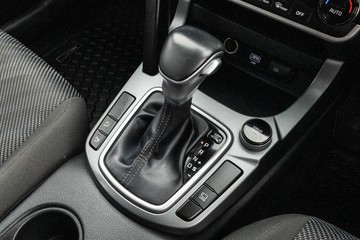 https://dvg-vehicle-assets.s3.amazonaws.com/U20000/3cyw9f8572odv7t2mnsdxuz7k.jpg