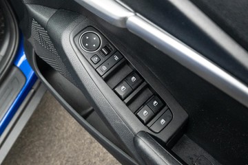 https://dvg-vehicle-assets.s3.amazonaws.com/U20000/6ks9tz3b8q5gwls1qnfbtgq1i.jpg
