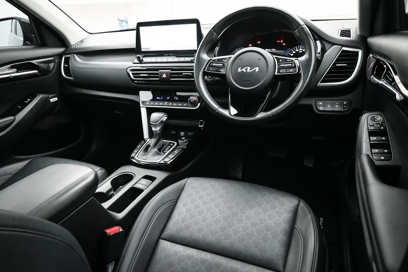 Kia Seltos image 4