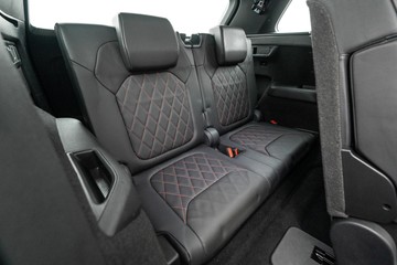https://dvg-vehicle-assets.s3.amazonaws.com/U20003/3751sskh3koq7wpf2een9j7pr.jpg