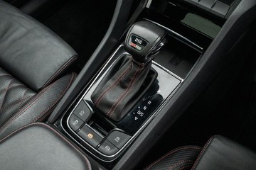 https://dvg-vehicle-assets.s3.amazonaws.com/U20003/76o82zj9an4qo76dc9ysfzv5d.jpg