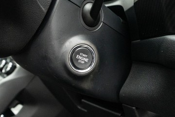 https://dvg-vehicle-assets.s3.amazonaws.com/U20003/ec7mhqk64vkc6td0pui0znk2g.jpg