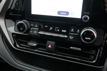 https://dvg-vehicle-assets.s3.amazonaws.com/U20014/2uoraj0p18ikus1xxm1r4j1iw.jpg