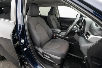 https://dvg-vehicle-assets.s3.amazonaws.com/U20014/73ctiv9mqxpi70heshr2ldbur.jpg