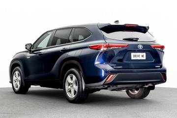 https://dvg-vehicle-assets.s3.amazonaws.com/U20014/d22tepuu8skq9zijhquyk23m6.jpg