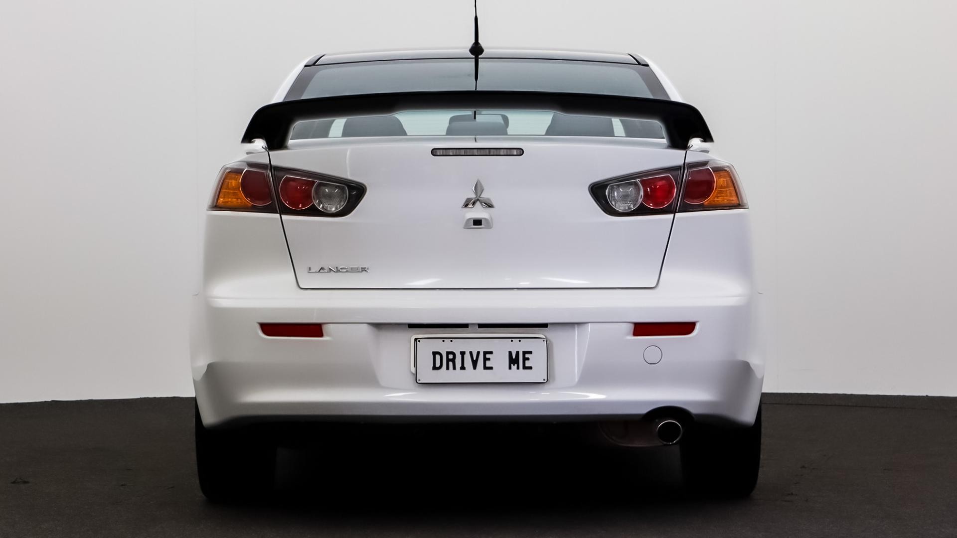 Mitsubishi Lancer image 3