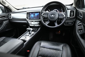 https://dvg-vehicle-assets.s3.amazonaws.com/U20021/2wx9bv8nnf47pngl9emb6etpo.jpg