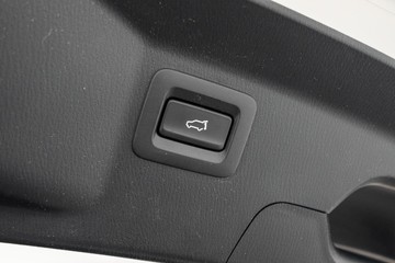 https://dvg-vehicle-assets.s3.amazonaws.com/U20025/8g1tgxmfnwe00uv7d2zwqisa5.jpg