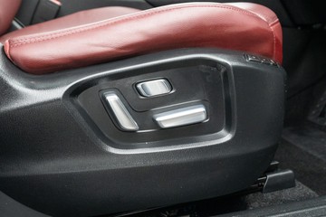 https://dvg-vehicle-assets.s3.amazonaws.com/U20025/8rzs3aniv7kdzy7ntq6mkop7e.jpg