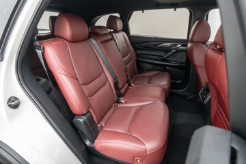 https://dvg-vehicle-assets.s3.amazonaws.com/U20025/96fl4nspnkbqhqev8s0ft0pjb.jpg