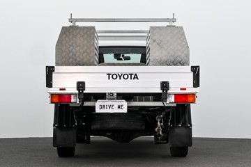 https://dvg-vehicle-assets.s3.amazonaws.com/U20029/34z43ruomit4nmnuhgpwgrke7.jpg