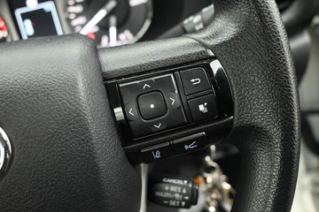 https://dvg-vehicle-assets.s3.amazonaws.com/U20029/crexlrxqf04hscbvpe4k15y6g.jpg