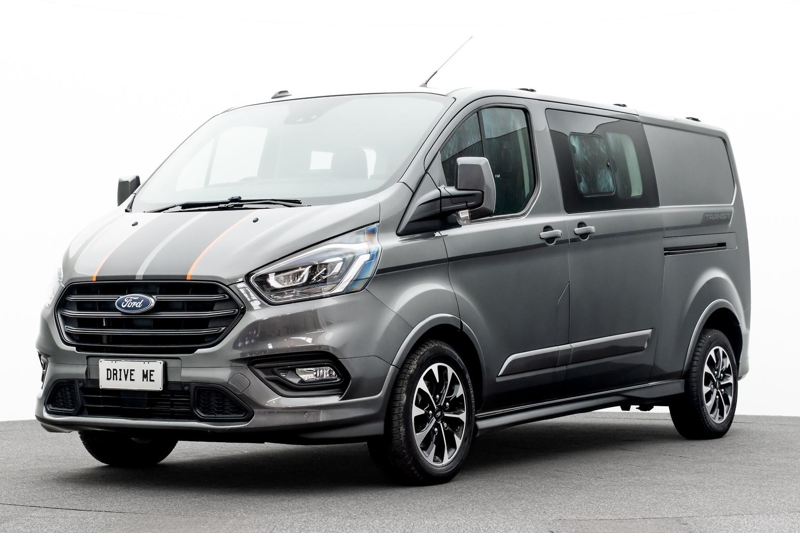 Ford Transit Custom image 1