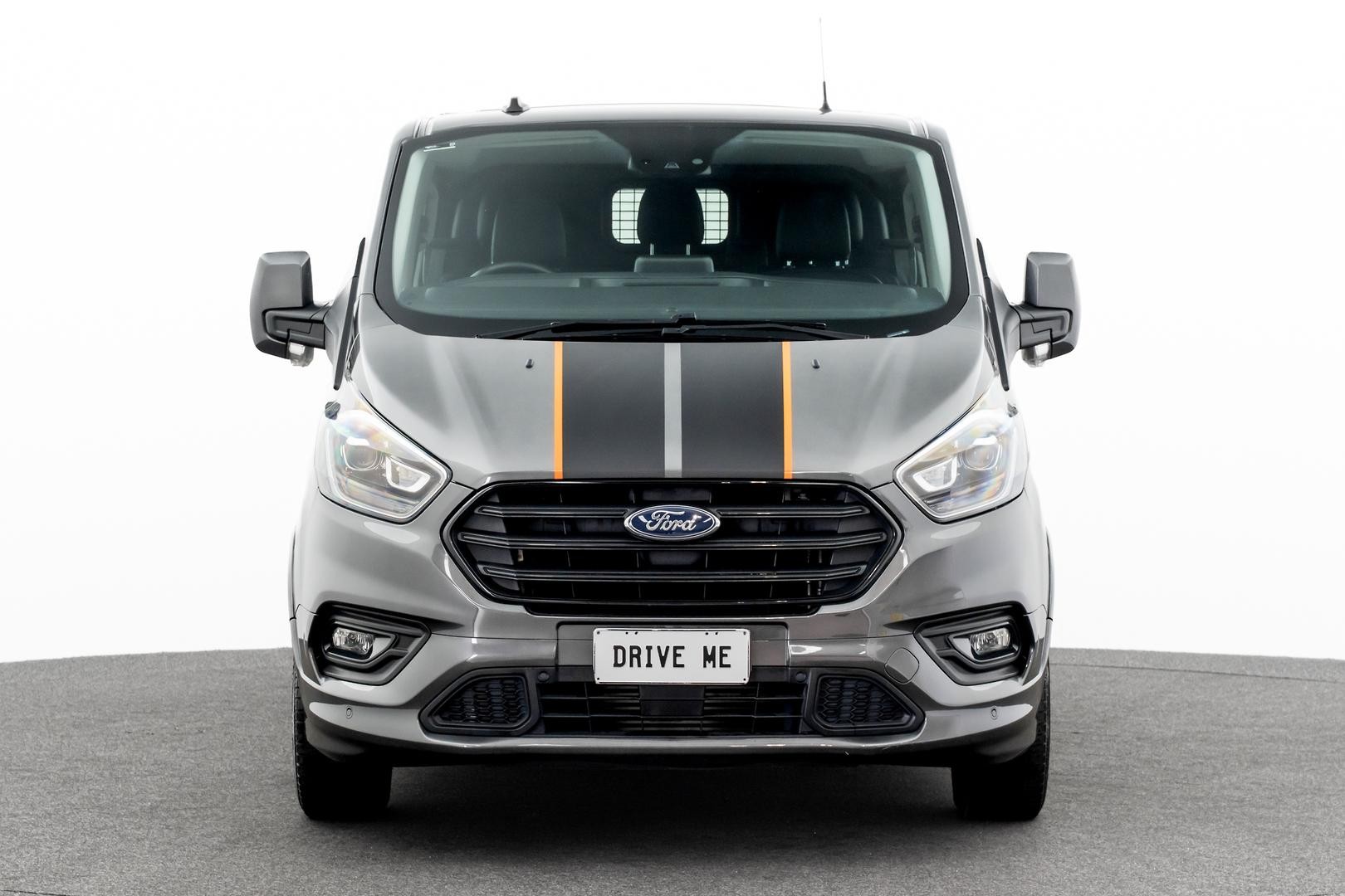 Ford Transit Custom image 2