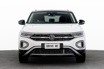 https://dvg-vehicle-assets.s3.amazonaws.com/U20031/2l848hptmukzf5t8pdu6dgz5e.jpg