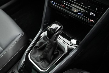 https://dvg-vehicle-assets.s3.amazonaws.com/U20031/e5bg6717a046ekmjsy3tlouiw.jpg