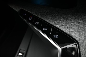 https://dvg-vehicle-assets.s3.amazonaws.com/U20033/2k7e8dq8sfkmo87yvngirx7cw.jpg