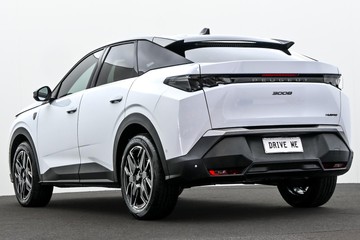 https://dvg-vehicle-assets.s3.amazonaws.com/U20033/s91b9dctd9imeo5jwquitky1.jpg