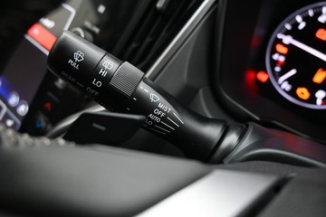 https://dvg-vehicle-assets.s3.amazonaws.com/U20034/6izp0ek12rpp5rqi6si17sn6c.jpg