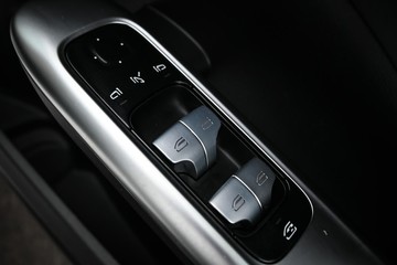 https://dvg-vehicle-assets.s3.amazonaws.com/U20037/30l0d4t1fths7zr4059atsvfc.jpg